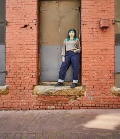 Dr. Martens Women's Combs Leather & Nylon Lug Sole Platform Combat Boots -Hummel Winkel 00000000 zi 3bbc1dc4 b9a1 4934 b9d2 f619a1ad51d1 08 ai