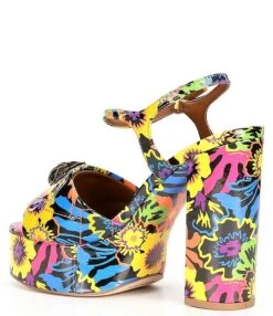 Kurt Geiger London Kensington Floral Patent Leather Platform Sandals -Hummel Winkel 00000000 zi 7212ec77 35e8 48a9 9379 7f8c32796d1d 02 ai