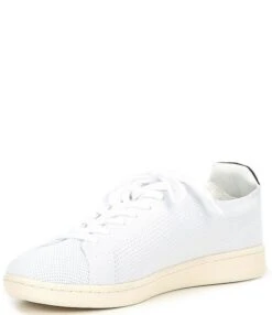 Lacoste Men's Carnaby Piquee Textile Sneakers 13 Lacoste Men's Carnaby Piquee Textile Sneakers -Hummel Winkel 00000000 zi 85b3a7f9 8375 4f84 99f9 7b77717e49a9 03 ai