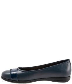 Trotters Danni Mixed Leather Flats -Hummel Winkel 00000000 zi b53e94d8 7f8a 4c0a be02 730d0eca33ca 04 ai