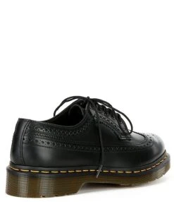 Dr. Martens Men's 3989 Wingtip Leather Oxfords -Hummel Winkel 00000000 zi b775dead b04b 4ebb b732 d04358be795b 01 ai