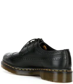 Dr. Martens Men's 3989 Wingtip Leather Oxfords -Hummel Winkel 00000000 zi b775dead b04b 4ebb b732 d04358be795b 02 ai