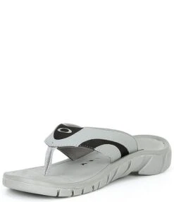 Oakley Men's O Coil Flip-Flop Sandals -Hummel Winkel 00000000 zi e7d08f7b 83ee 41df 8a17 4df2684d45ee 03 ai