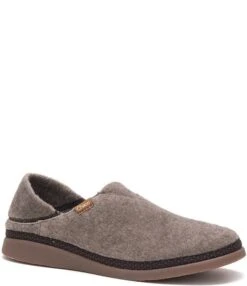 Chaco Men's Revel Felt Slip-Ons 10 Chaco Men's Revel Felt Slip-Ons -Hummel Winkel 00000002 zi 48a02303 a3c8 4558 ad84 f82ddc5dbf18