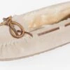 Minnetonka Pantoffels Huisschoenen Cally Dames Beige