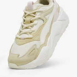 Puma Running Sneakers Sneakers Laag RS-X Efekt PRM Dames Sand / Wit -Hummel Winkel 335b772207082ee69b0374dcc8ac5211