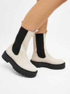 Bianco Enkellaarsjes Chelsea Boots Dames Beige 10 Bianco Enkellaarsjes Chelsea Boots Dames Beige -Hummel Winkel 5d2e92adbaddce506322d1951441ae00