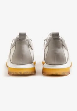 Lloyd Casual Sneakers Sneakers Laag AARON Heren Beige / Wit -Hummel Winkel 83e4aefc61871fbe290b6321d8153f96