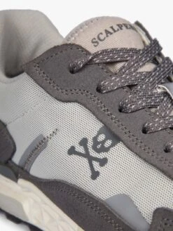 Scalpers Running Sneakers Sneakers Laag Moon Heren Grafiet / Lichtgrijs 18 Scalpers Running Sneakers Sneakers Laag Moon Heren Grafiet / Lichtgrijs -Hummel Winkel 8a0e20c822bbf5d69abc9c91955cf346