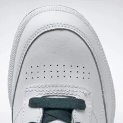 REEBOK CLASSICS Schoenen Sneakers Club C Kinderen Wit -Hummel Winkel 98d0e9842660e24c3c2f3ee0d5ab67e7