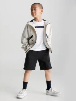 Calvin Klein Jeans Tussenjassen Tussenjas Kinderen Eierschaal -Hummel Winkel 9dfc1cebd4f9ac4cfd9b3d128a699568