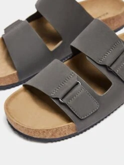 PULL & BEAR Instappers Muiltjes Heren Grijs 11 PULL & BEAR Instappers Muiltjes Heren Grijs -Hummel Winkel b573c2b3112dafdf544f6545e07c1335