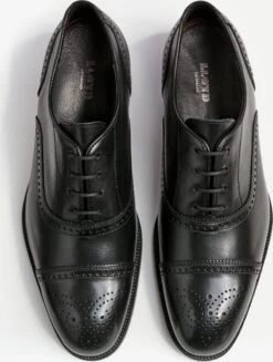 Lloyd Nette Schoenen Veterschoen SHEFFIELD Heren Zwart 10 Lloyd Nette Schoenen Veterschoen SHEFFIELD Heren Zwart -Hummel Winkel df689a57fb73a7ed3cd866b09c1c383d