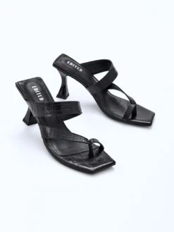 EDITED Sandalen Met Hak Sandaal Konradina Dames Zwart -Hummel Winkel fcc192fdba93ec42a187df92159f87ba